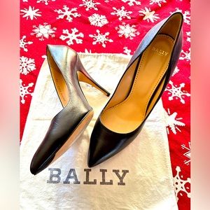 Bally of Switzerland. Leather stilettos in black size 11.5 US/42UE. Brand new